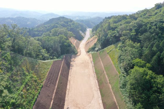 農地整備事業（通作条件整備） 幡屋地区 道路（その１３）工事