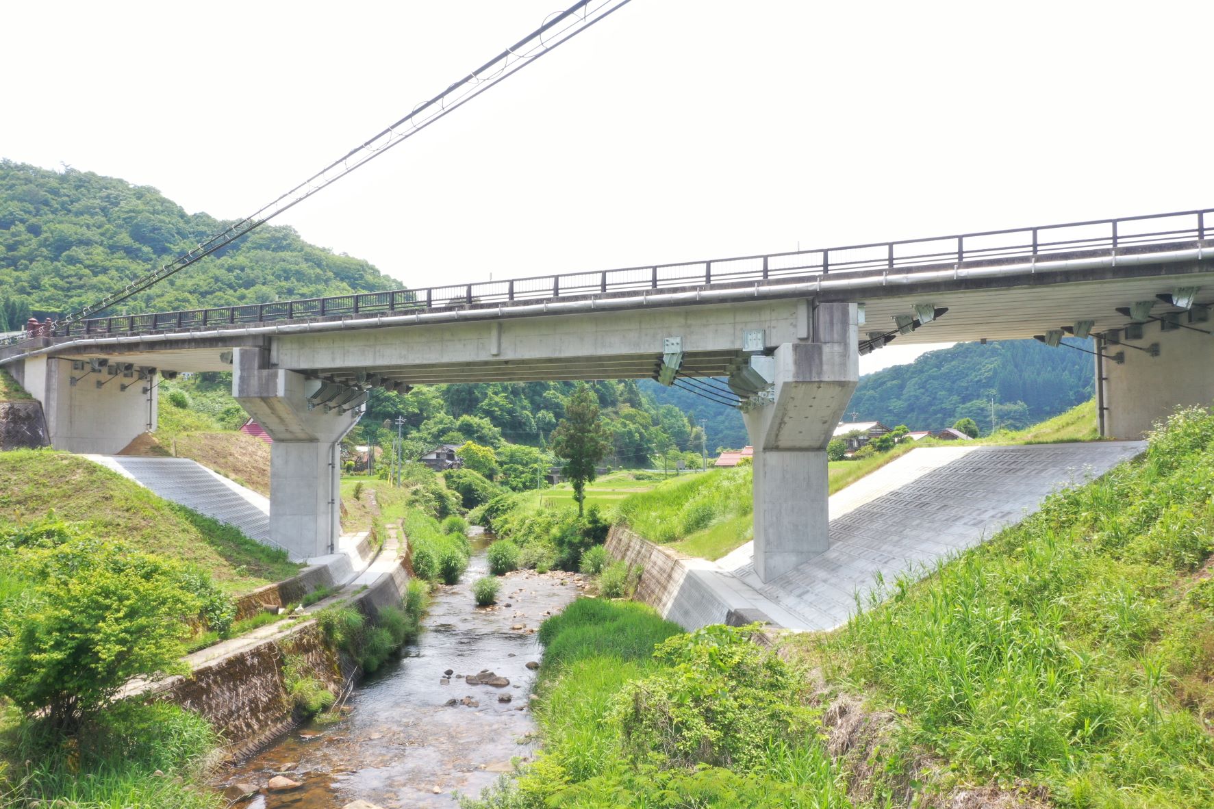 玉湯吾妻山線 久野川大橋 メンテ補助（橋梁 耐震）工事