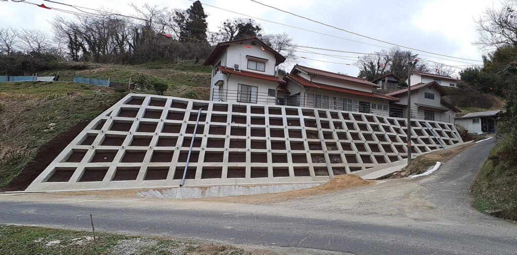 大東第四期地区 斜面改良（西阿用南）工事写真