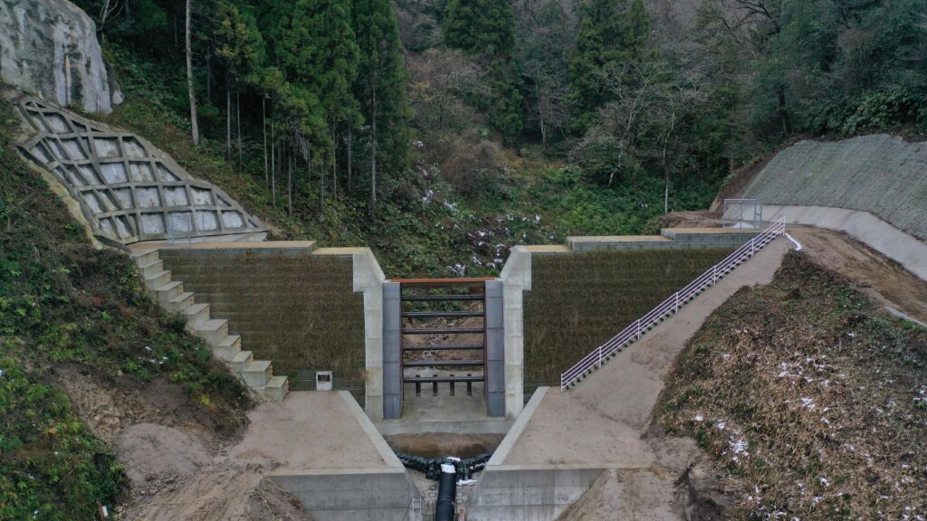 三谷川支川災害関連緊急砂防工事 第1期写真