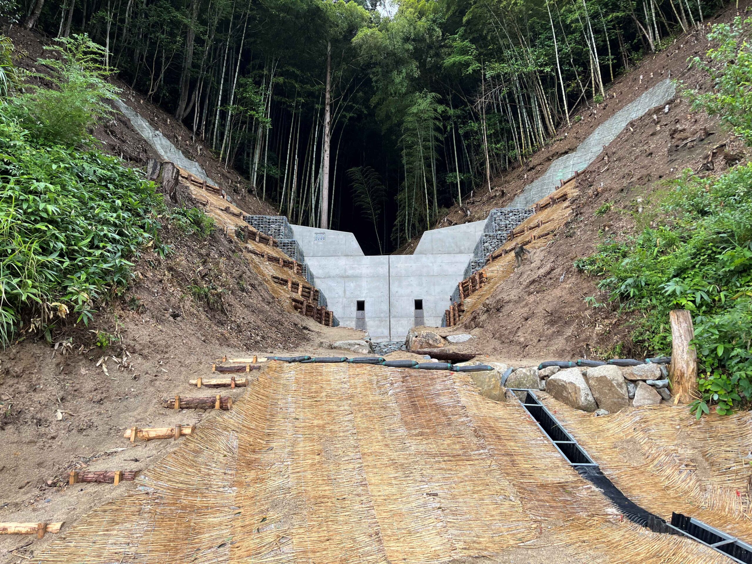 復旧治山事業（下久野北地区４工区）渓間工事